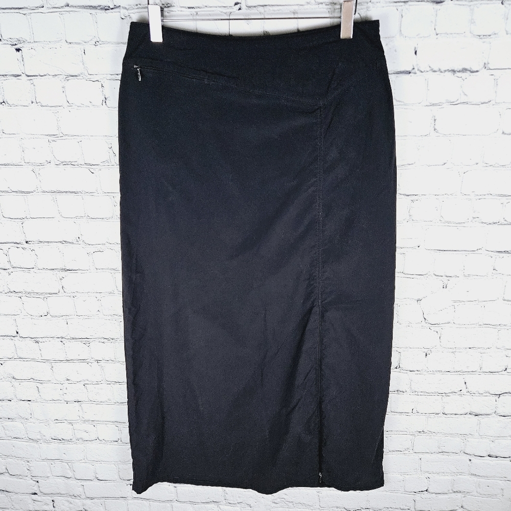 PATAGONIA | nylon casual long side zip & zip front slit skirt
